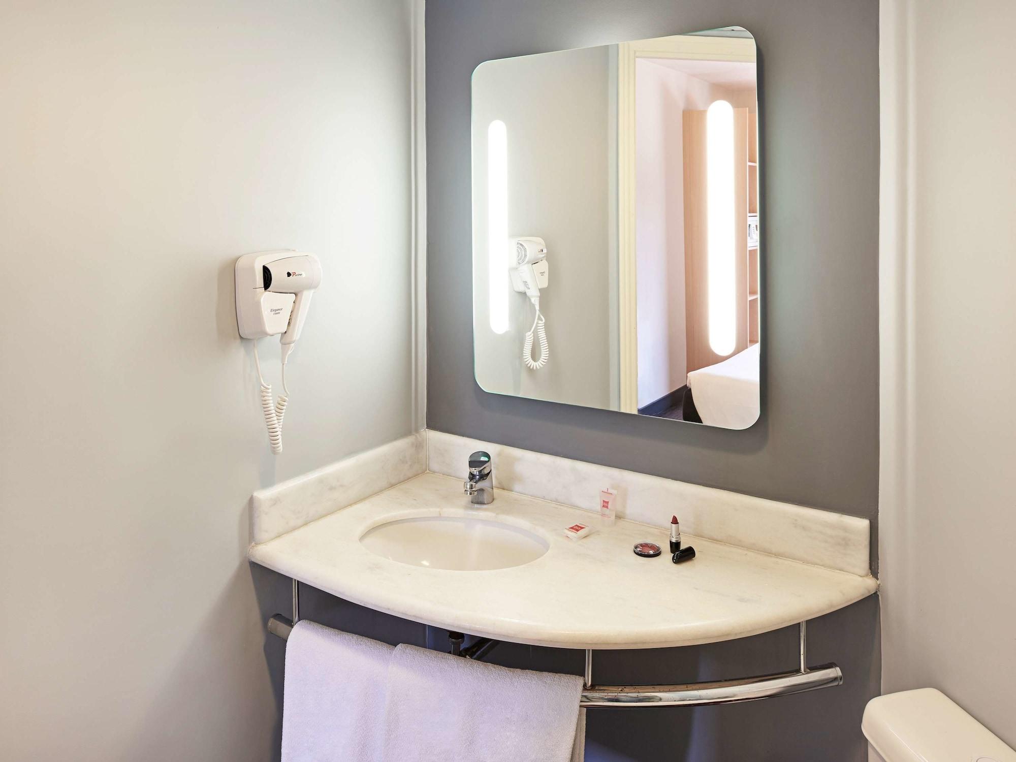 Ibis Curitiba Batel Hotel Luaran gambar
