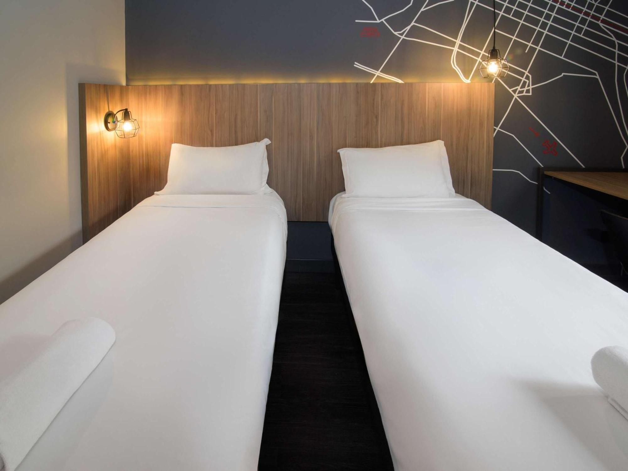 Ibis Curitiba Batel Hotel Luaran gambar